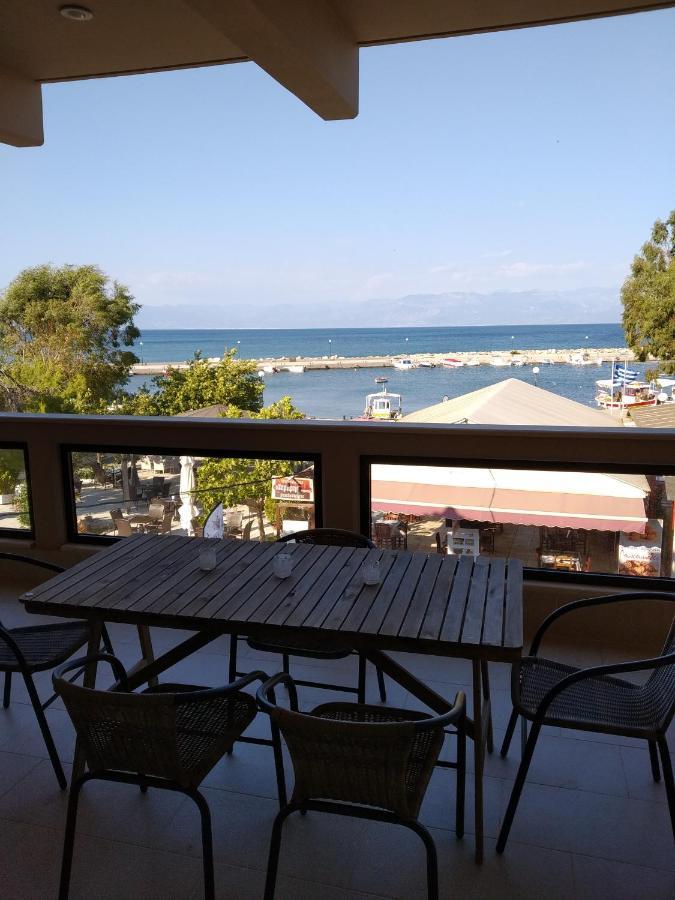 Ferienwohnung Thea, Agios Andreas Nea Koroni Exterior foto